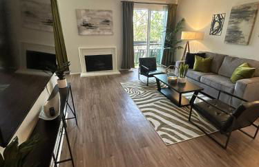 Beverly Hills Midle City 1 br Apt with Parking 202 - Photo 19