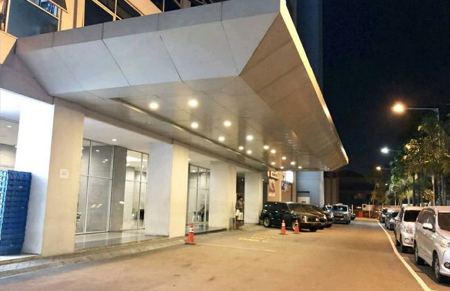 Pleasant Tifolia Studio Cozy Room In Kelapa Gading - Photo 32