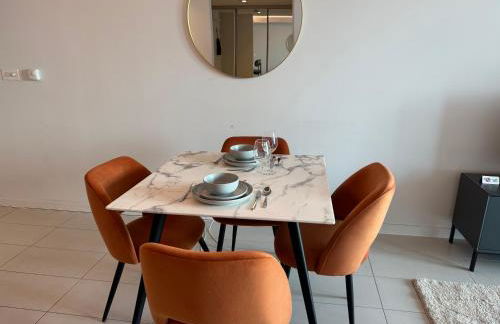 High Floor Modern 1BR Stunning Views Balcony AC Free Parking - Foto 9