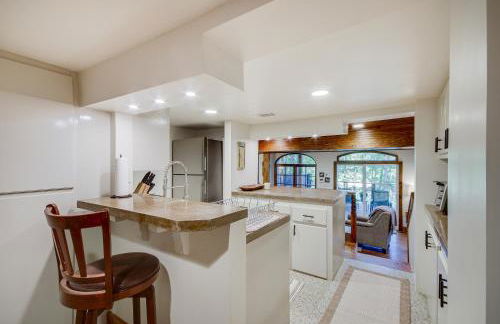 Mississippi Retreat with Hot Tub, Deck and Lake Views! - Foto 10