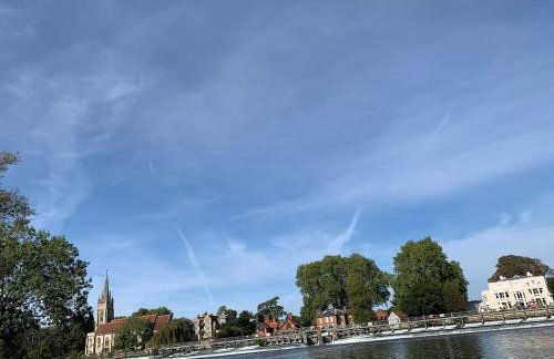 Stunning Classic Dutch Barge near Henley & Marlow - Foto 67