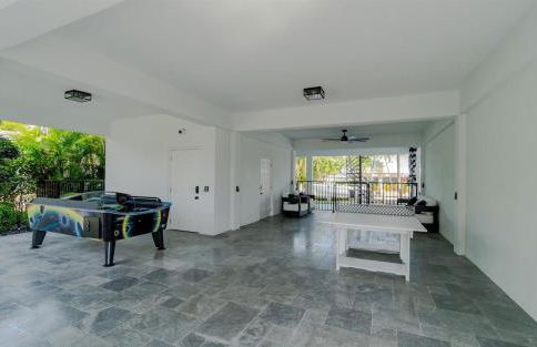 Villa Franchella - Waterfront Luxury Home, Pool, 45 Dock - Foto 37