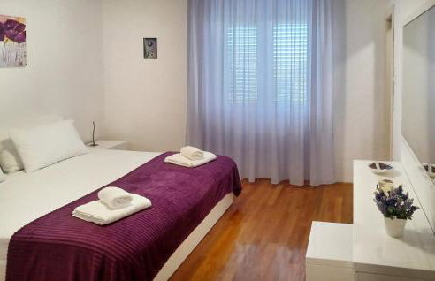 Awesome Apartment In Otok Ist With Wifi - Foto 4