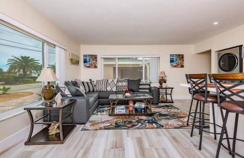 Diana's Waterfront Villa - Foto 7