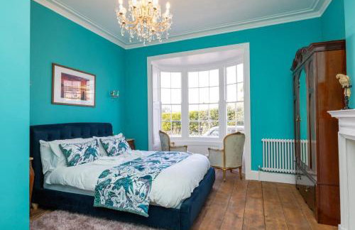 2 Seaside Bedroom home, Garden, 6 guests, Parking, Contractors-Families welcome - Photo 2