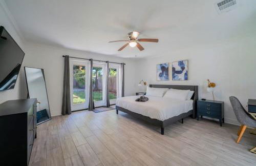 Bright and Spacious Home for w Pool -over 30 Nights- - Foto 19