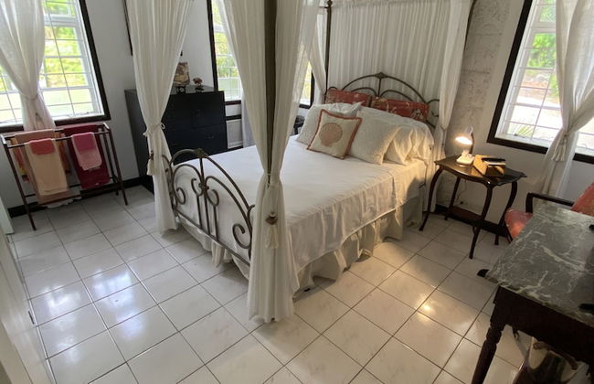 Barbados Chi Guest House - Photo 23