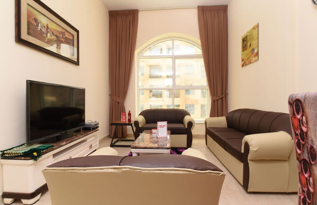 OYO 575 Home Capitol tower 11 - Foto 2