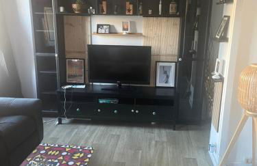 Bel appartement spacieux ,convivial de 3 chambres avec parking privé sécure - Photo 26