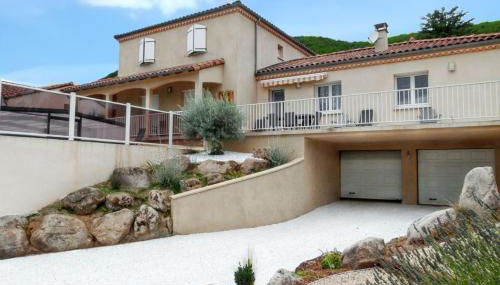 Maison confortable avec vue montagne à Nant, piscine partagée - Photo 3