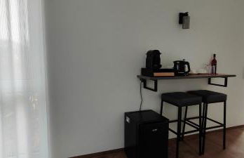 Doppel-Zweibettzimmer mit Balkon - Foto 4