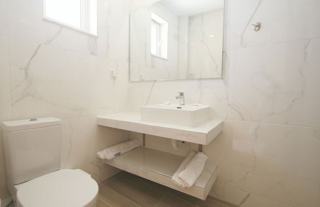 Village Inn Studios & Family Apartments - Foto 27