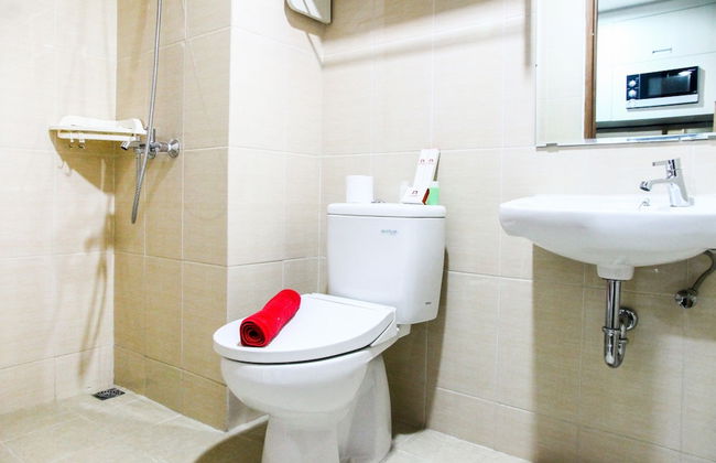 Best Price Studio The Oasis Apartment - Foto 15