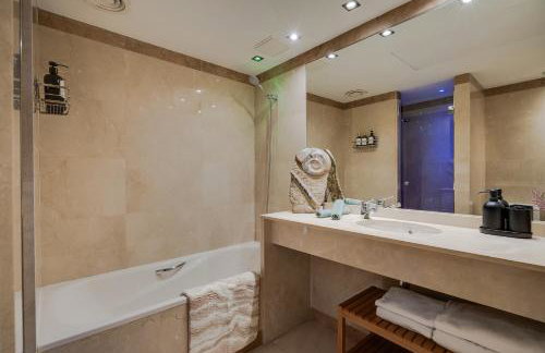 Penthouse Duplex with Epic Views - Foto 38
