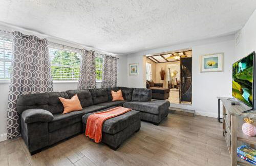 Sunset Oasis with Private Pool! - Foto 9