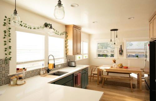 Reno's Biggest Little House - Cozy Home Theatre - Foto 53