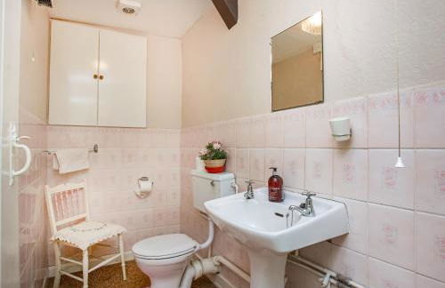 East Hook Holiday Cottages - Clover Cottage - Photo 17