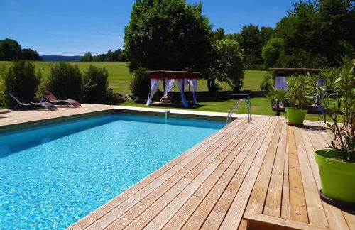 Grande Maison pour les groupes 10 pers max - Foto 1