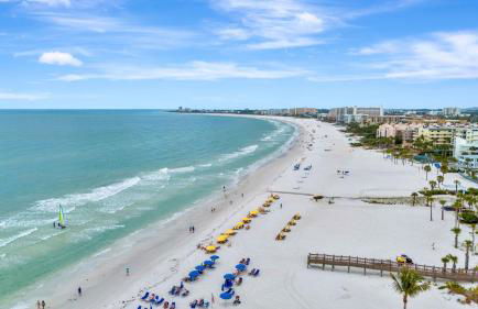 2BR Beach Club – Heated Pool, Hot Tub & Beach - Foto 2