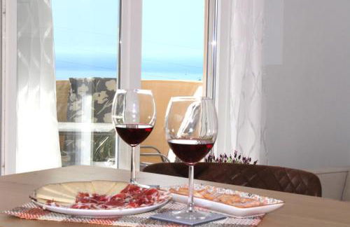 Amazing Sea View - Photo 17