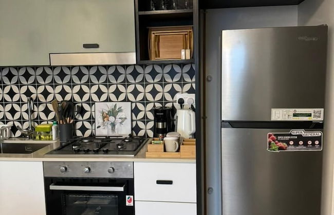 Magnificent GolfVille PoolView 2bedroom - Photo 12