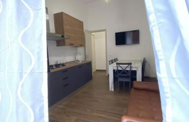 Medusa -IN CENTRO, ARIA CONDIZIONATA e NO ZTL -CITY CENTRE, AIRCON, NO LTZ - Foto 2