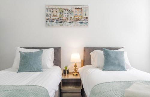 Newly Renovated 4BR House with lots of amenities - Foto 34