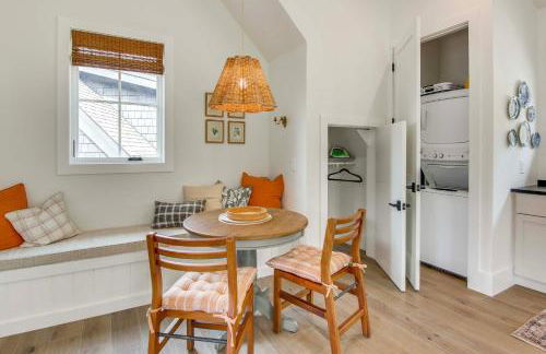 Modern Mountain-View Gem with Deck in Glenville - Foto 19