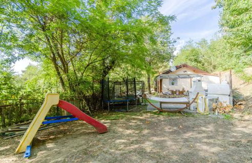 Gorgeous Home In Dego With Wifi - Photo 33