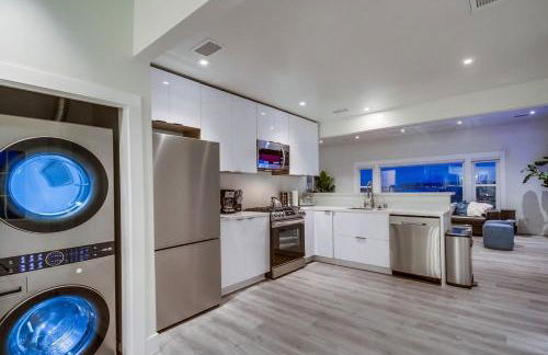 Lux Escape 2 • Views Hot Tub Games Mini Golf - Foto 26