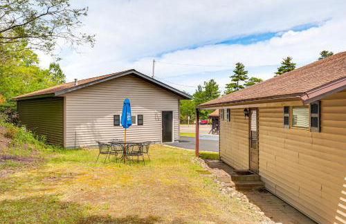 Northwood Tours Escape with Boat Dock Access! - Foto 19