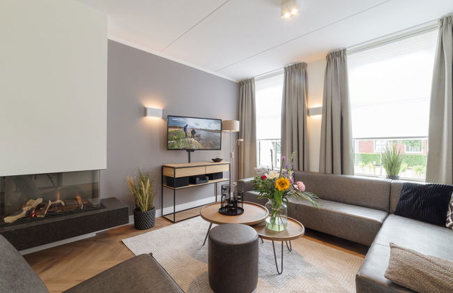 4 bedroom House in Colijnsplaat with garden and terrace - Photo 2