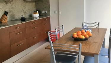 Casa de pueblo amplia - Foto 5