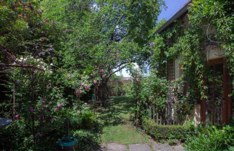 Historischer Vogtshof: eingezäunt | sonniger Garten | Kamin | Denkmalschutz - Foto 49