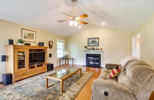 Laptop-Friendly Elkton Home with Central AandC! - Foto 3