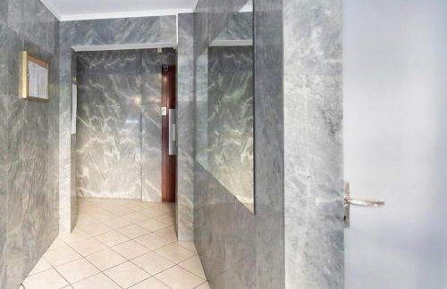 #41 Flat for 6, 3 Bdrs Parking Wifi 5mins walk Tram T1 - Foto 35