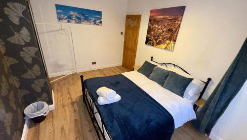 Cosy 5 Bedroom Central Birmingham - Photo 2