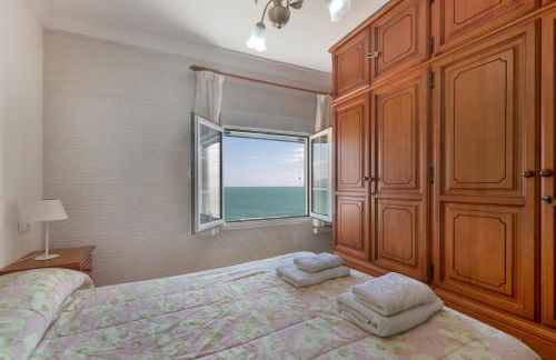 Apartamento primerísima linea playa - Photo 9