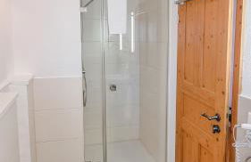 schönes Ferienhaus mit Sauna im Grünen - Foto 16