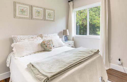 8 Mi to Columbia River Gorge Cottage with Deck! - Photo 13