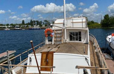Nuit insolite a bord d un bateau - Foto 10