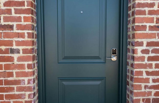 Luxury Multi-unit Historic Building Near Downtown - Photo 44