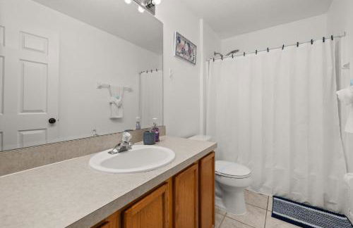 Single Story Villa with Pool Views and Family Fun - Foto 4