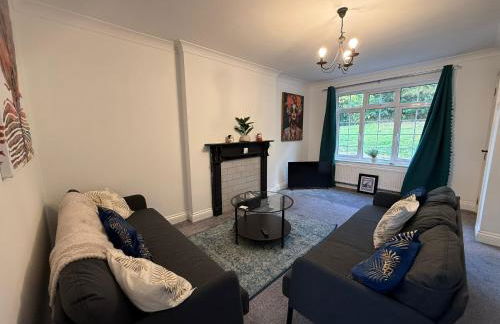 Newbury House Long Stays Free Parking and Wifi - Foto 4