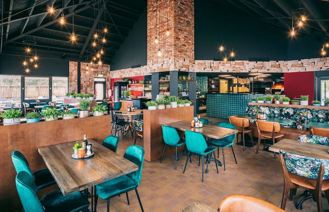 Restyled Bungalow with Dishwasher near Nature Reserve - Photo 22