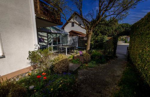 Schönes wohnen im Grünen - Foto 6