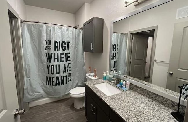 Sexy & Sensual 1BR Escape - Foto 30