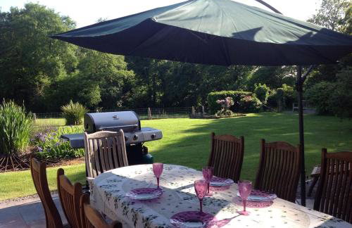 Idyllic Country Cottage South Downs - Photo 14