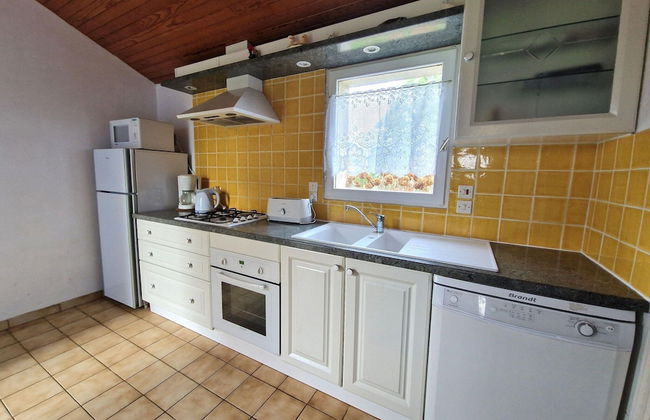 Breton House With Enclosed Garden - Foto 9