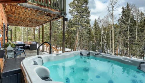 Pinetop Cabin Hot Tub BBQ Arcade Scenic Escape - Foto 2